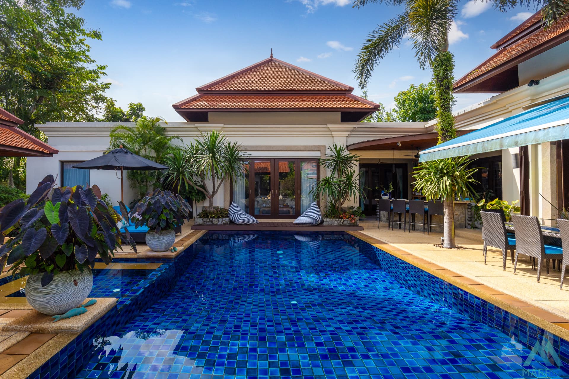 Sai Taan Estate Villa private pool and Thai pavilion
